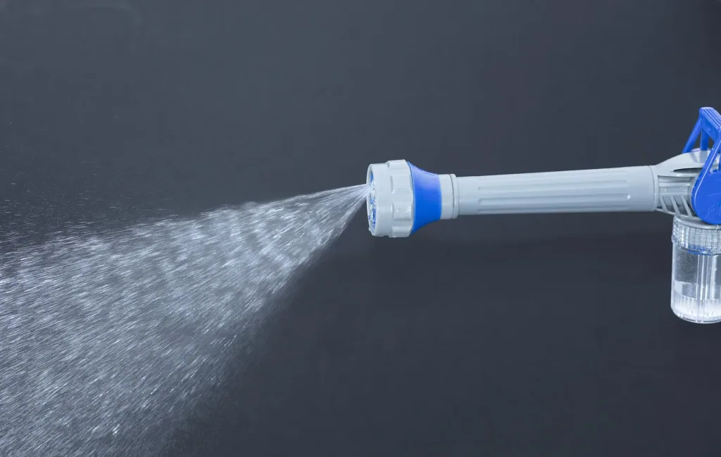 Multifunction foam cleaning gun - 8-way spray setting