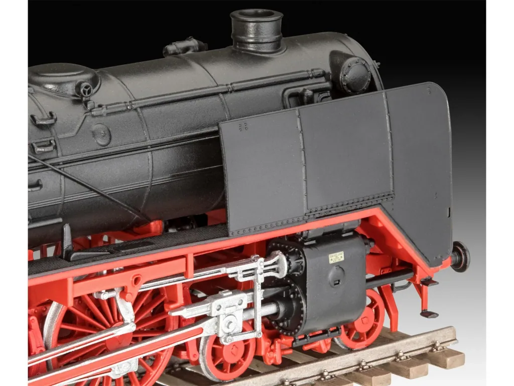 Model kit heavy express locomotive BR01 with tender