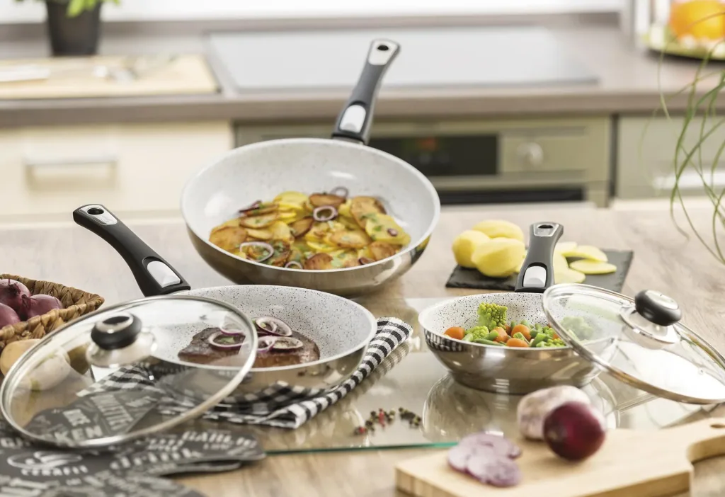 Cerafit Mont Blanc pan set with click handle, 7 pieces - stainless steel pans with special ceramic non-stick coating