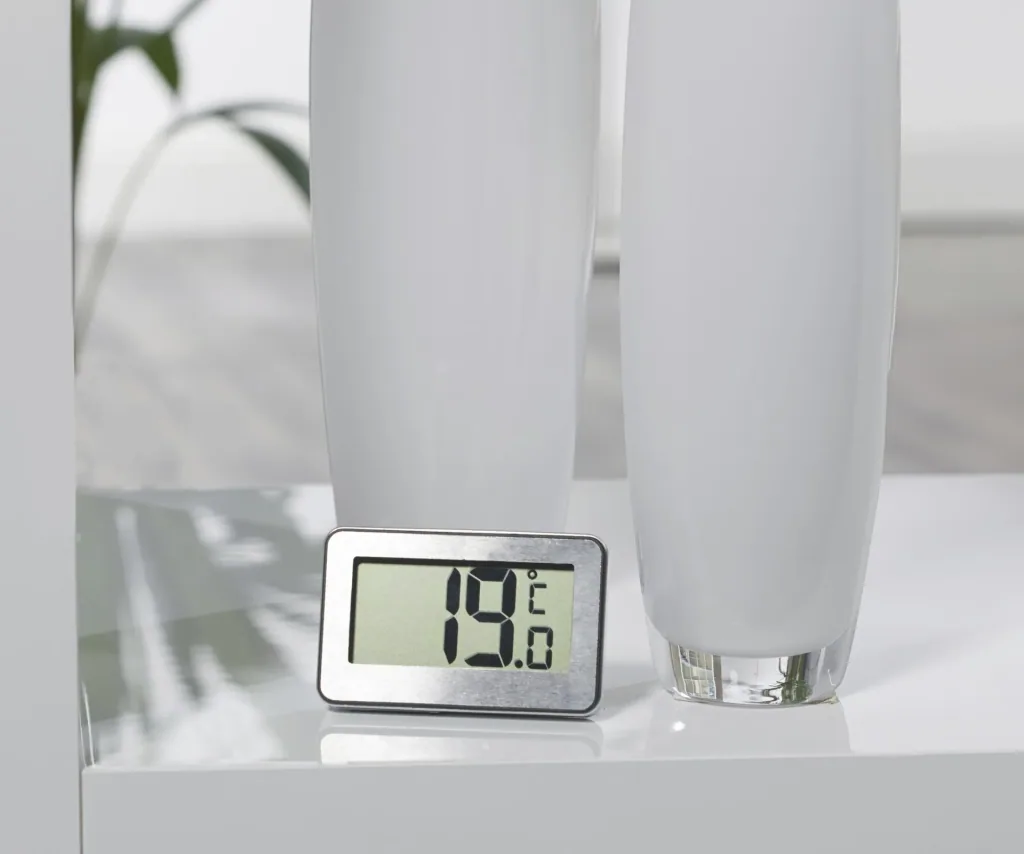 Digital refrigerator thermometer - measures from -20 to +50 °C, stainless steel