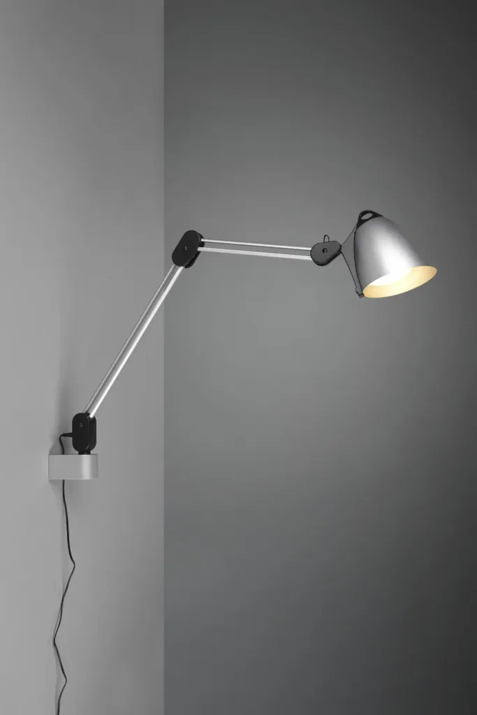 NADAL LED clamp/table/wall light, 6.8W, 3000-5000K, 640 lm, touch dimmer, color titanium/black