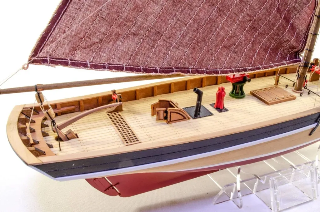 Nisha - Brixham Mumble Bee kit in 1:64 scale