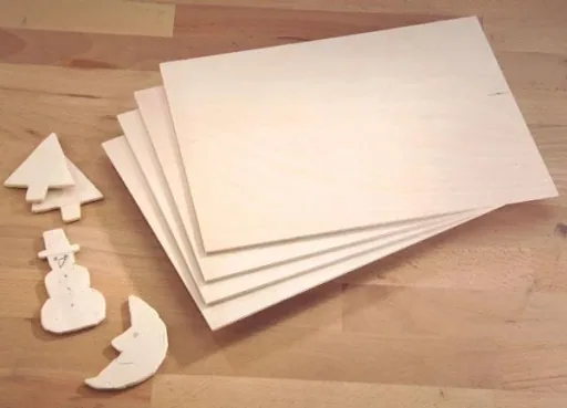 Plywood boards assortment A4, 3.2-3.7mm thick for fretsaw work