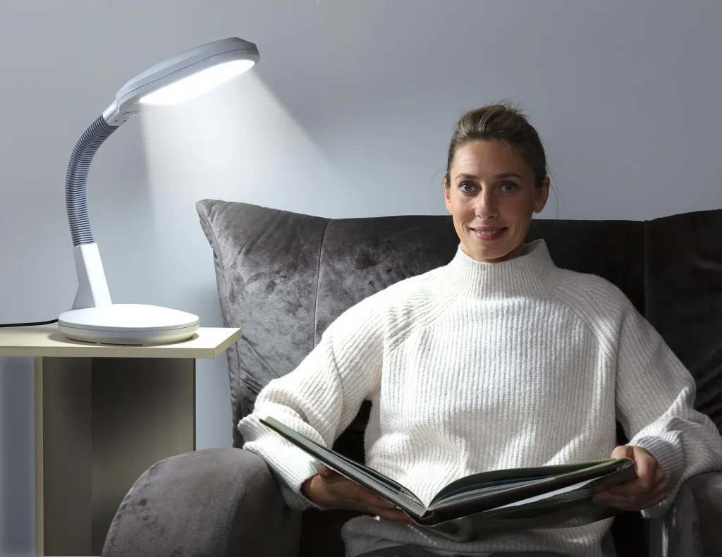 Daylight LED table lamp