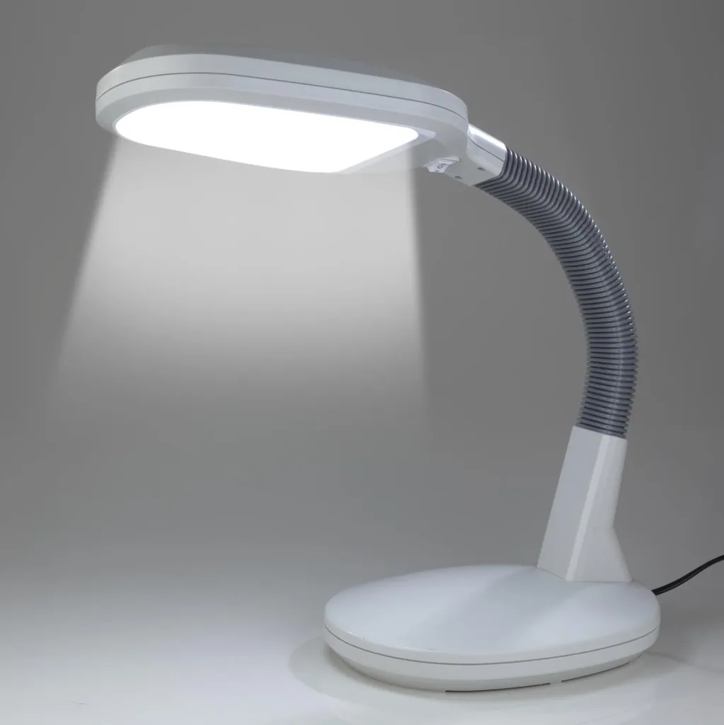 Daylight LED table lamp