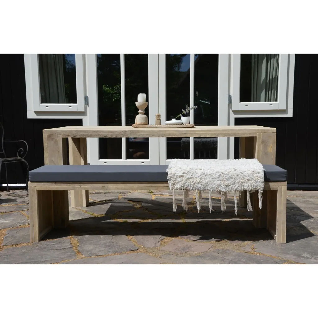 Robust scaffolding wooden table with wide block legs 150/95 cm