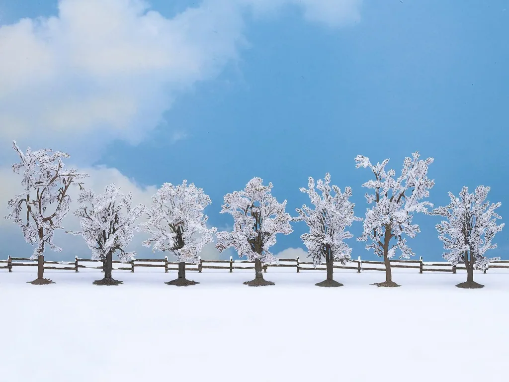 Winter trees, 7 pieces, approx. 8 - 10 cm high