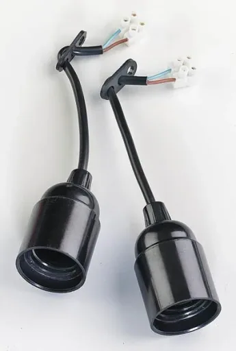 E27 sockets, 2 pieces, ready for connection