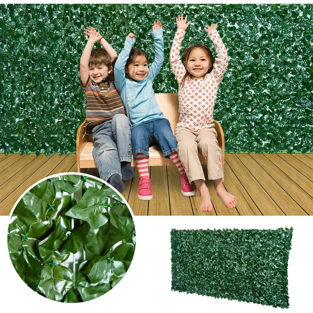 Privacy hedge dark green