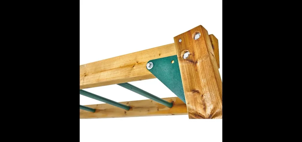Wooden climbing frame monkey bars, outdoor climbing frame for children, climbing net, ladder, monkey bars