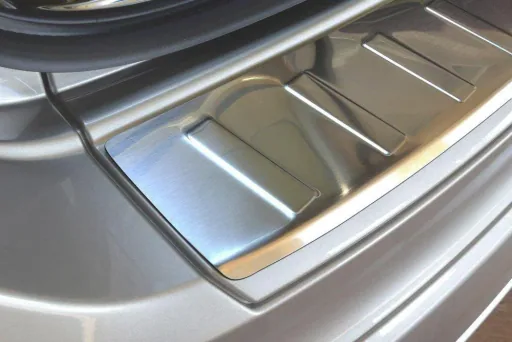 Loading sill protection Volvo XC-60 FL / stainless steel, built from 2008-2017