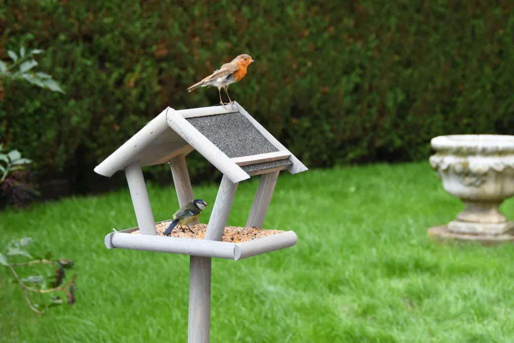 Sweden bird feeder on stand, Swedish grey glazed