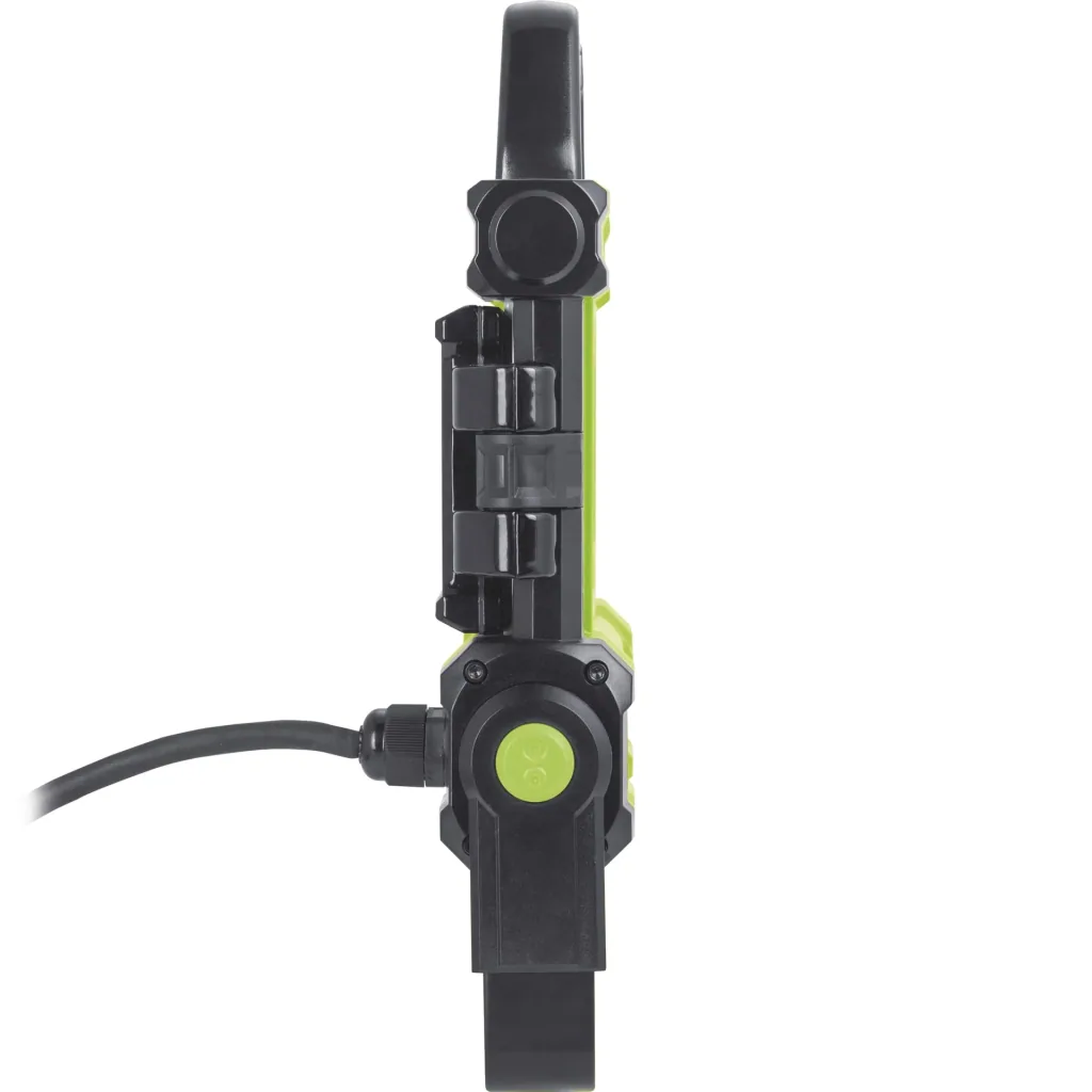 Swiveling LED work light with 3 light surfaces, 50 watts