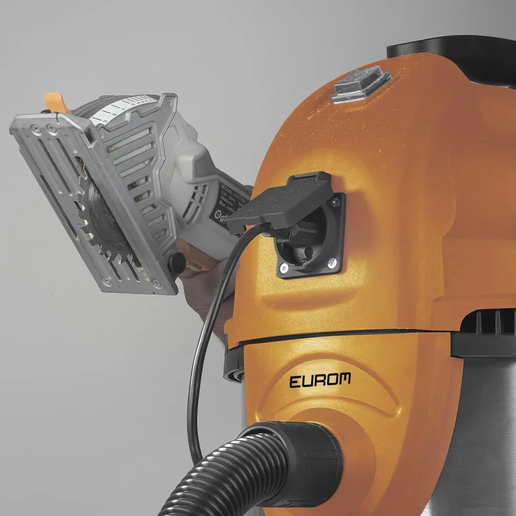 Wet/dry vacuum cleaner Force 1420S