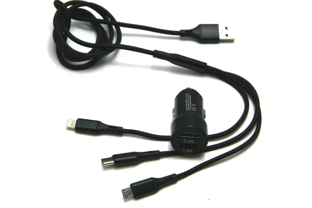 USB-Auto Ladegerät, Dual - 3in1 - 12/24 Volt - 1.5A + 3.4A