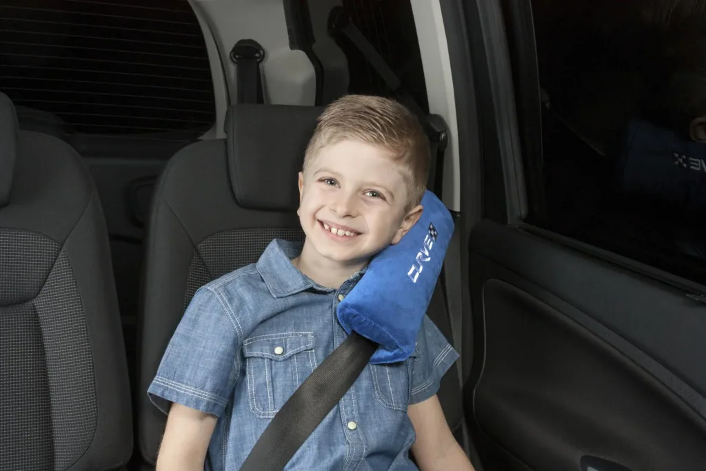 Sleeping pillow Curve black / blue from 5 years