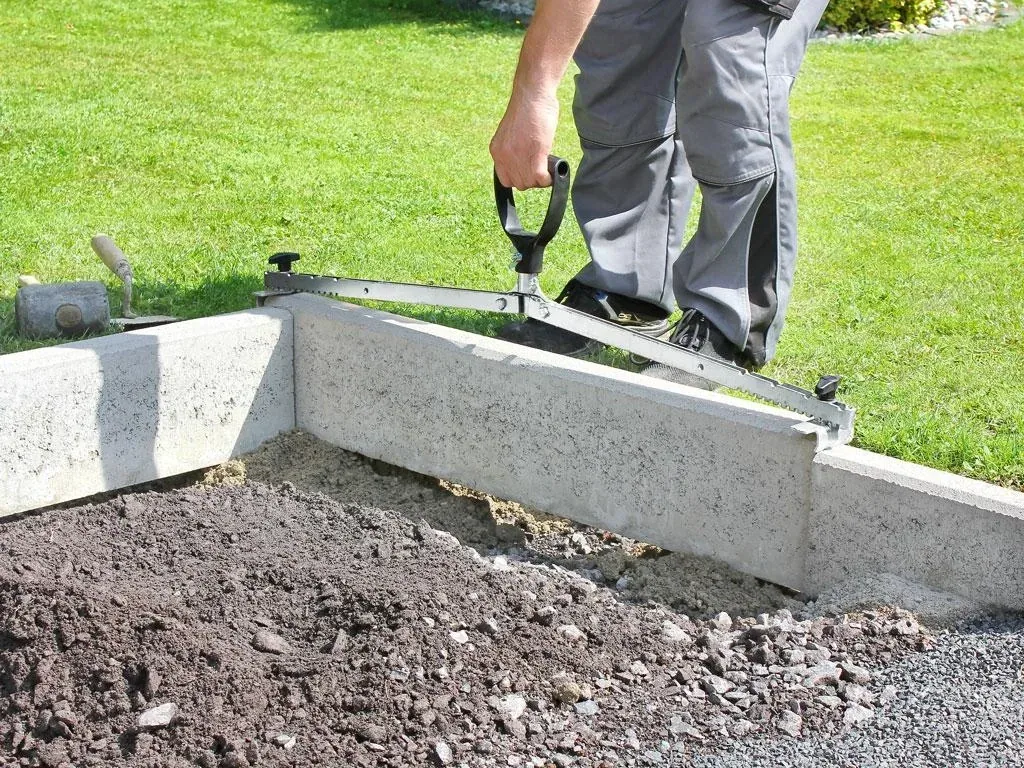 Curb lifter