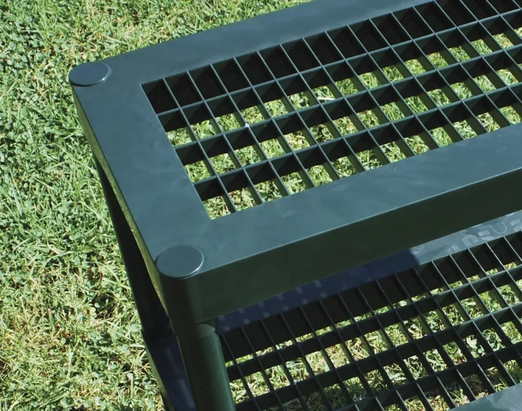 Planting table with 2 levels for plastic greenhouses