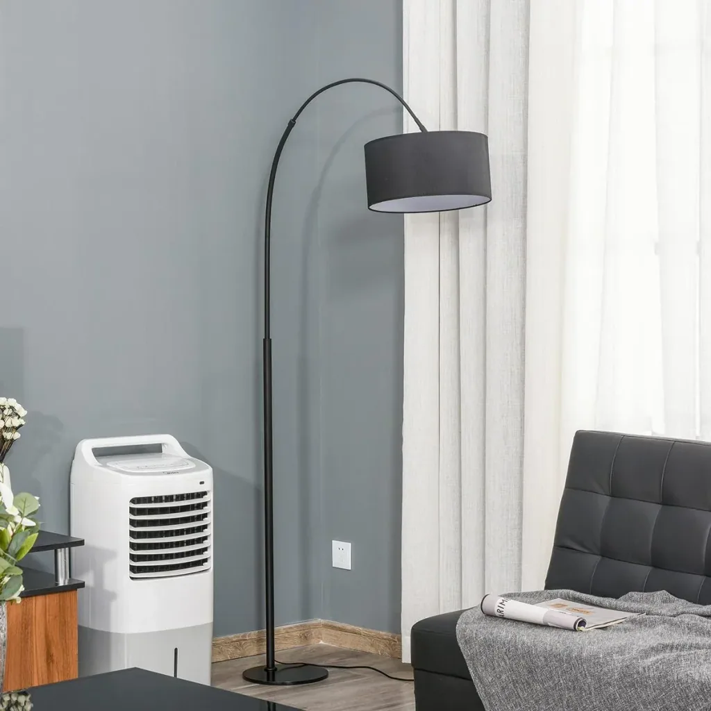 Floor lamp with 180° adjustable lampshade black