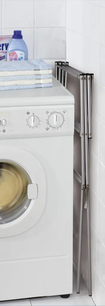 Telescopic clothes dryer made of stainless steel