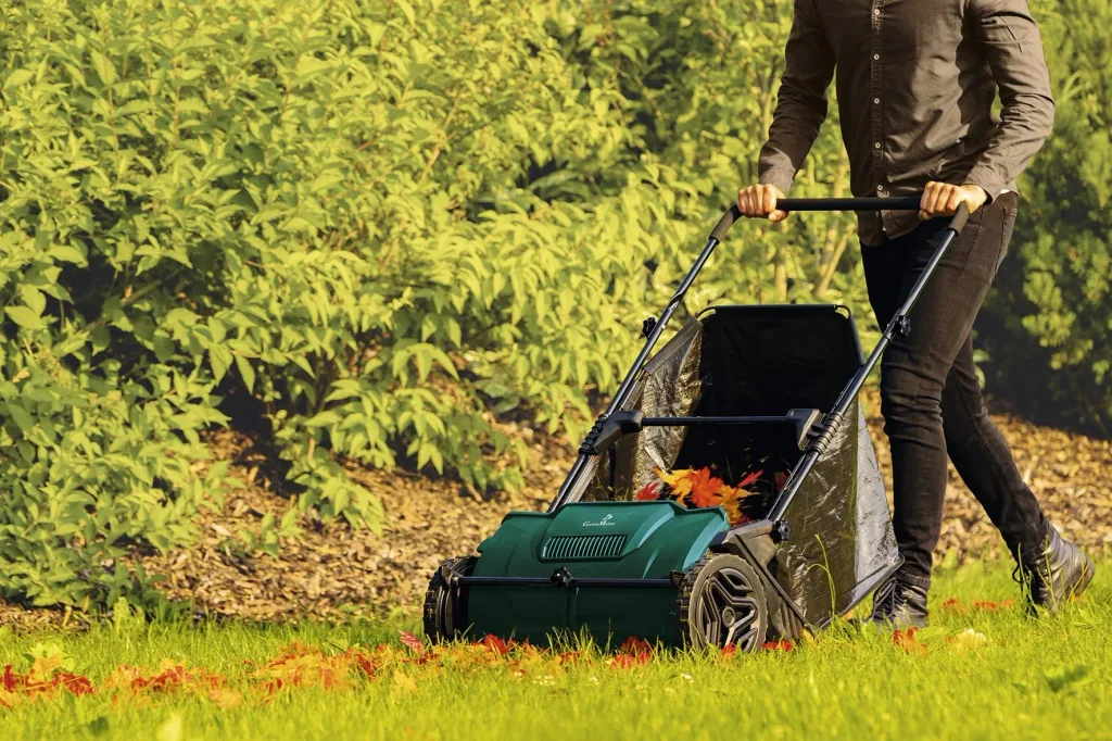 Leaf and sweeping collector GM-LS360