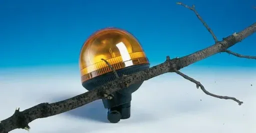 Rotating beacon - flexible base, impact-resistant housing