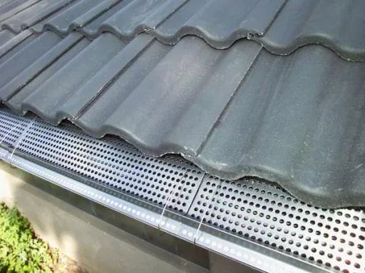 Stainless steel gutter guard 6 plates each 50 cm long/ 10 cm deep