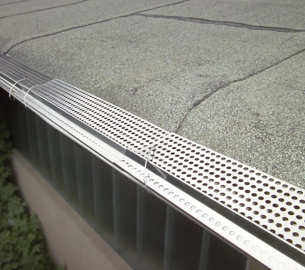 Stainless steel gutter guard 6 plates each 50 cm long/ 10 cm deep