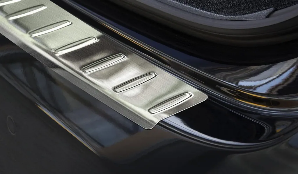 Loading sill protection for Mercedes E Class W212 FL Sedan, built from 2013-2016