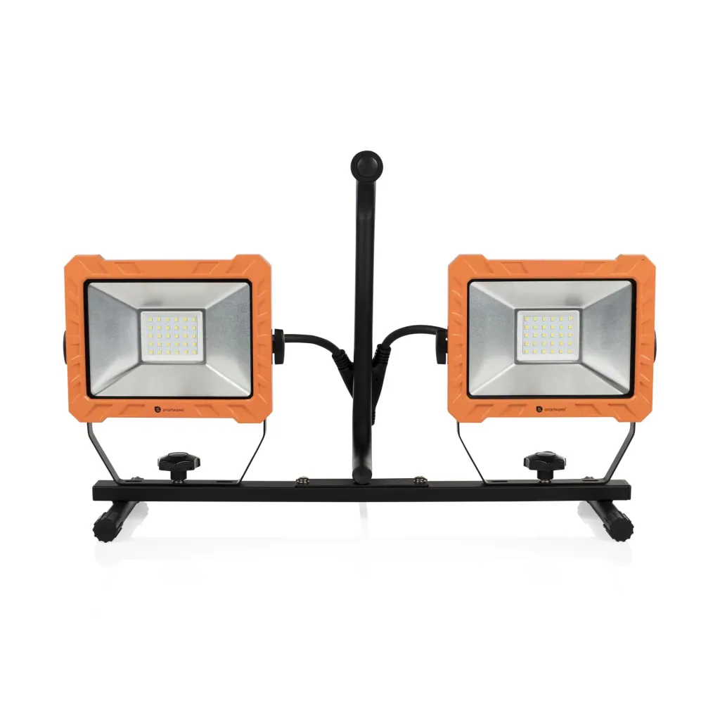 LED tripod double spotlight with 2 x 30 watts and 2400 lumens