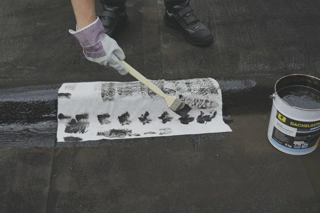 Roof elastic (liquid waterproofing), 5 kg bucket for the roof