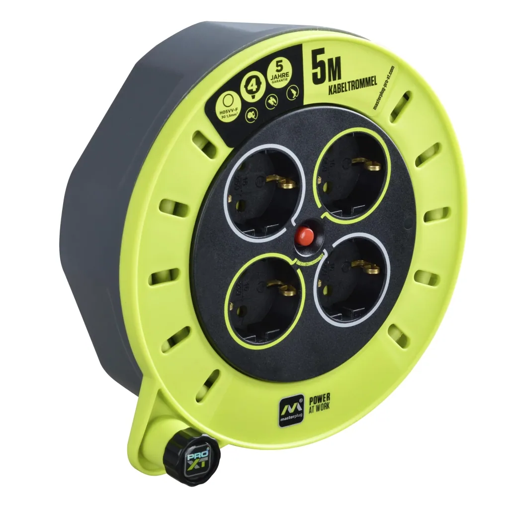 5-meter cable reel with 4 sockets and overheating protection