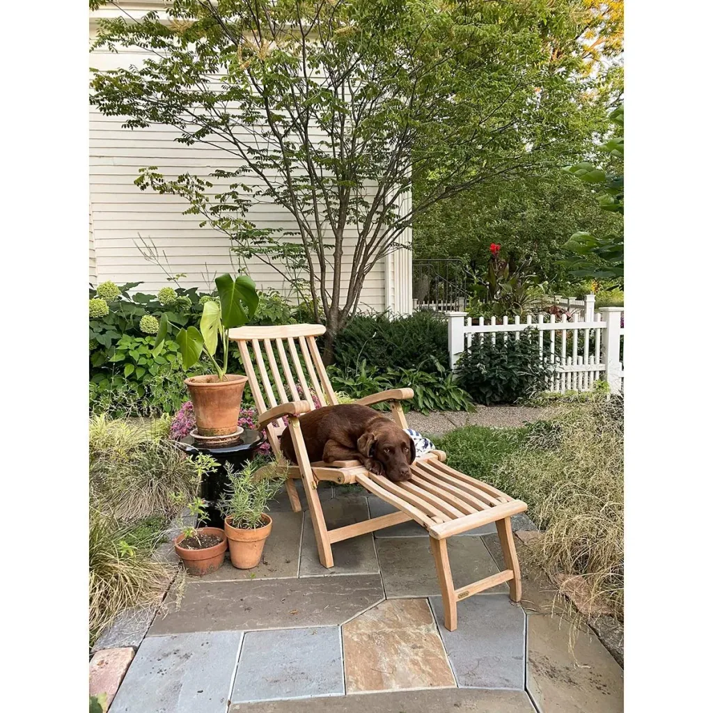 Sun lounger "Queen Mary" acacia wood