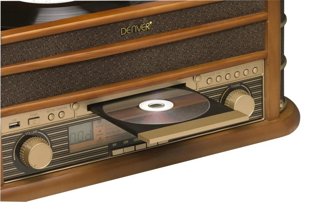 Retro record player with USB, CD, radio, cassette and speakers