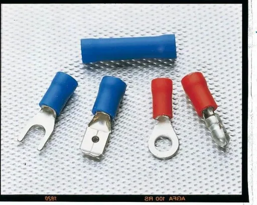 Multifunctional crimping pliers, always the right connection