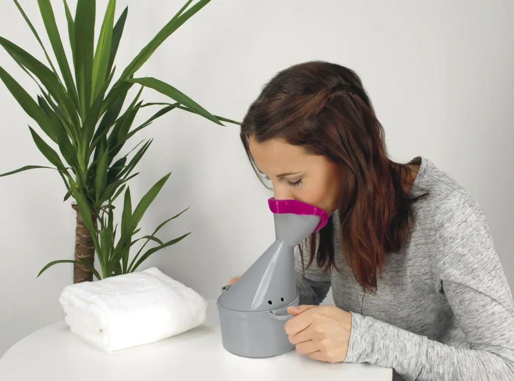 Inhaler "Premium", with 2 soft attachments for mouth and nose