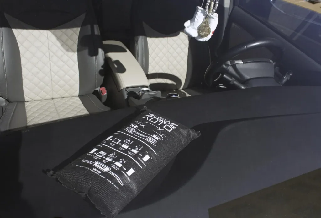 Mega Auto-Entfeuchter, 1 KG