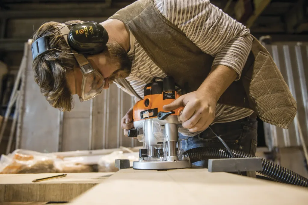 Precision router TRA001 with dual function 2400W