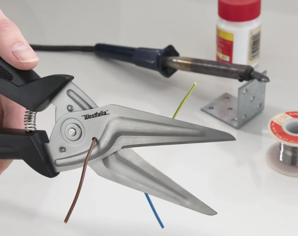 Evertape, sealing and repair tape + FREE multifunctional scissors
