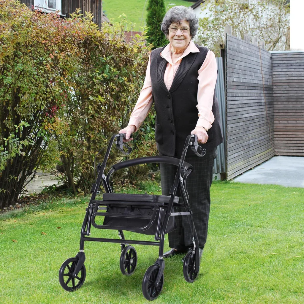 Rollator with seat and storage space