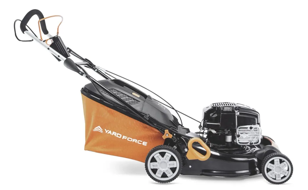 Petrol lawn mower "GM B46E"