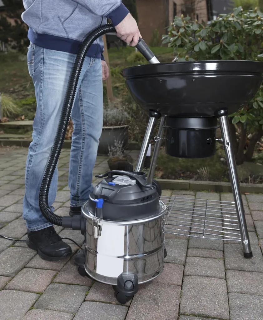 Ash vacuum cleaner AS15L, stainless steel, 800 watts, 15 L