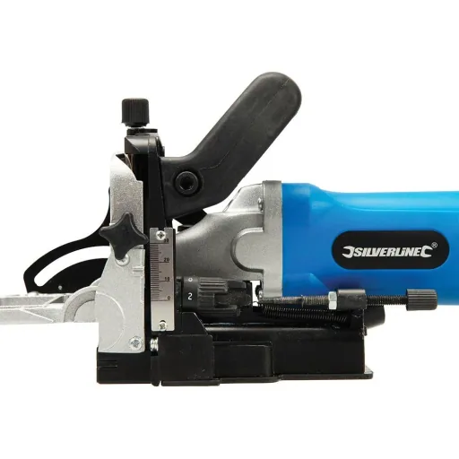 900 W blade cutter