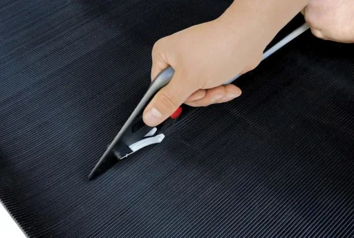 Multi/carpet cutter