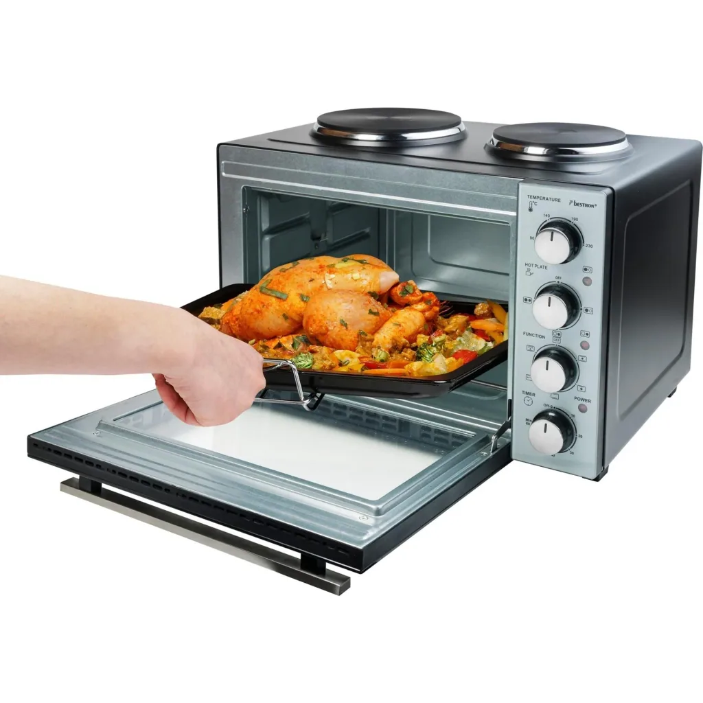 Small kitchen grill oven with rotisserie, 31 liters