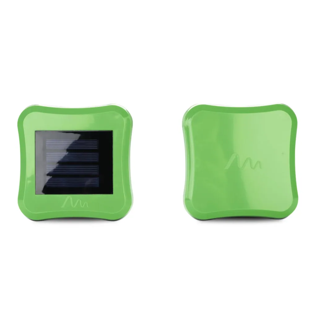 Solar vole repeller with replaceable head