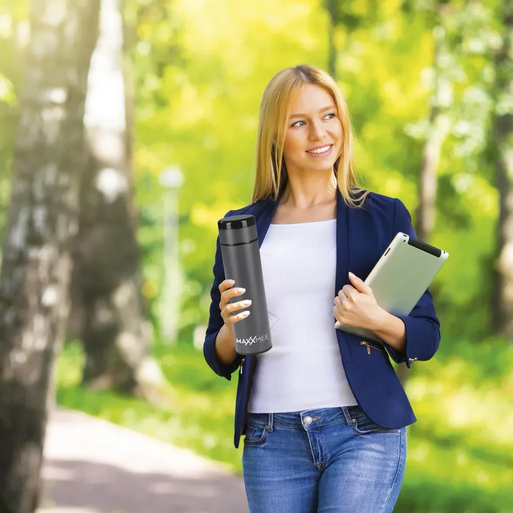 Thermos bottle with temperature display, 500ml
