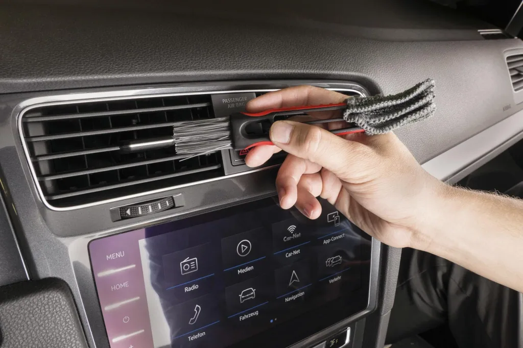 Cockpit cleaning brush 2-in-1, Venti Brush