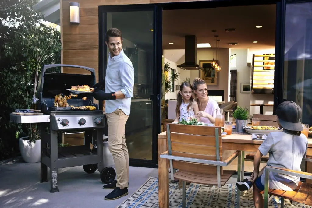 Gasgrill Spirit II E-310 GBS, black