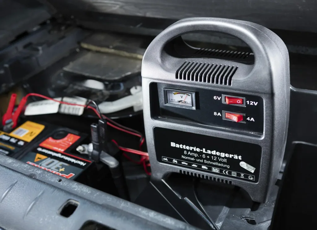 Battery charger 8 AMP